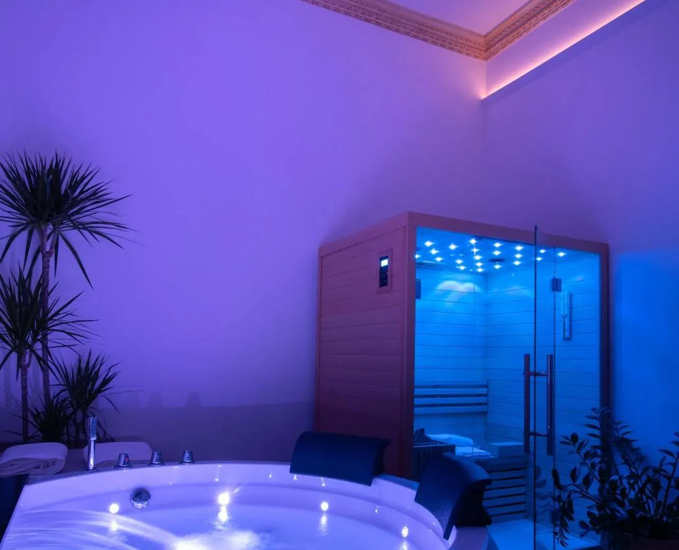 Liberta 78 - Art Suite & Spa contacts